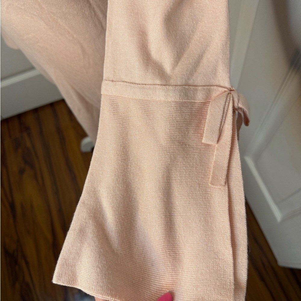 Elegant Pink Women's Dress - Picture 2 of 3